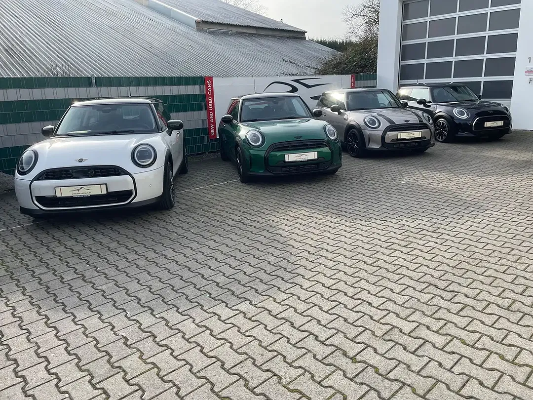 MINI Cooper C - Thumbnail 11