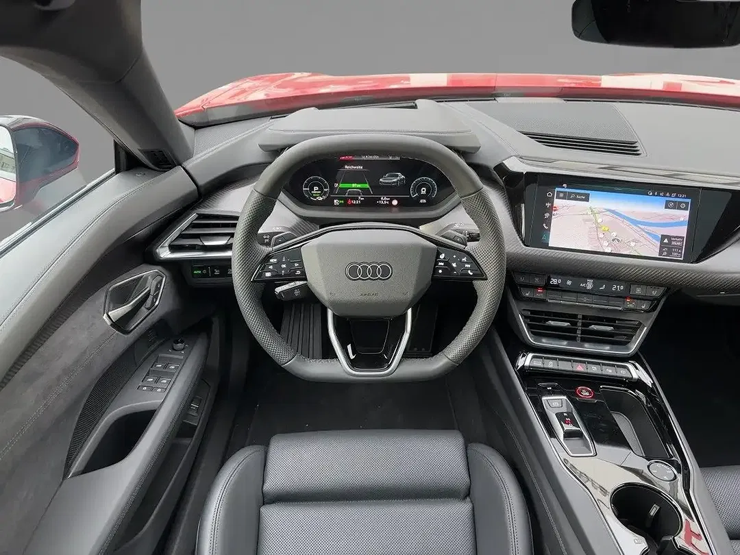 Audi e-tron GT - Thumbnail 8