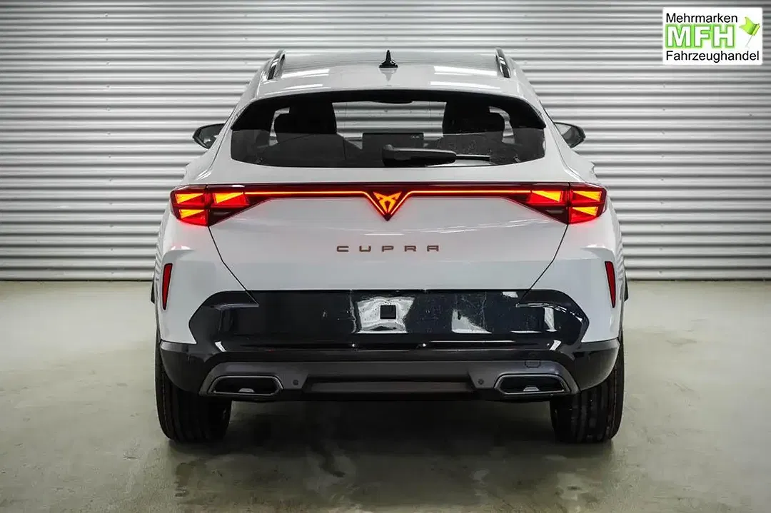 CUPRA Formentor 1.5 eTSI DSG AUT - Thumbnail 3