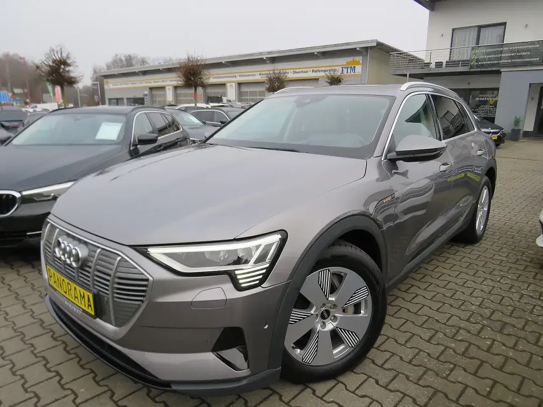 Audi e-tron 55 quattro - foto 1