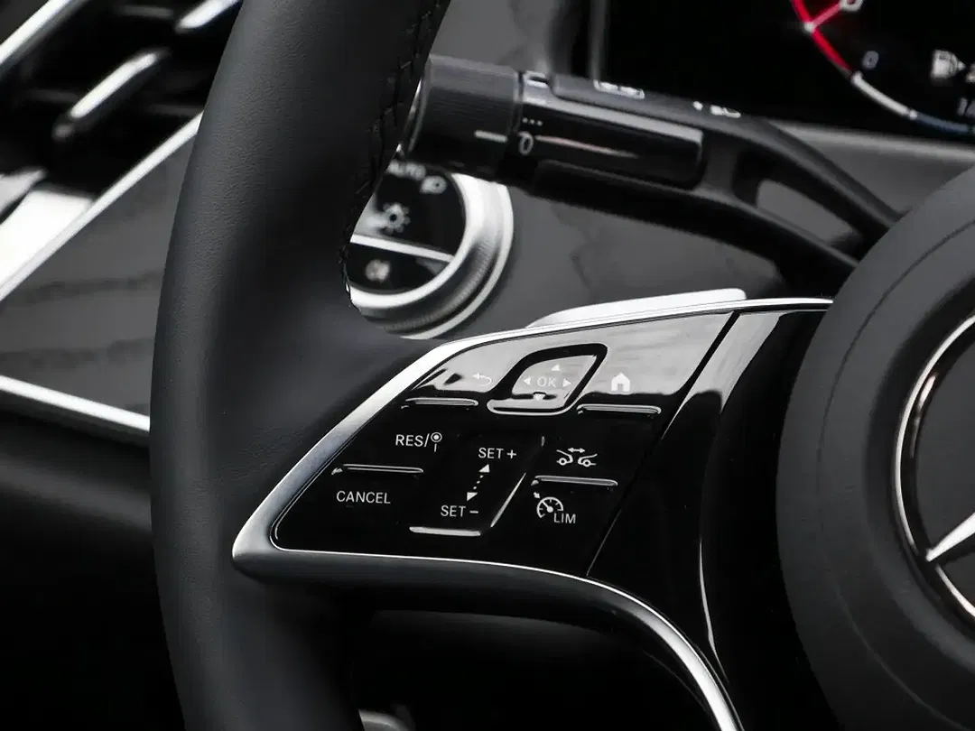Mercedes-Benz E 220 Avantgarde - Thumbnail 9