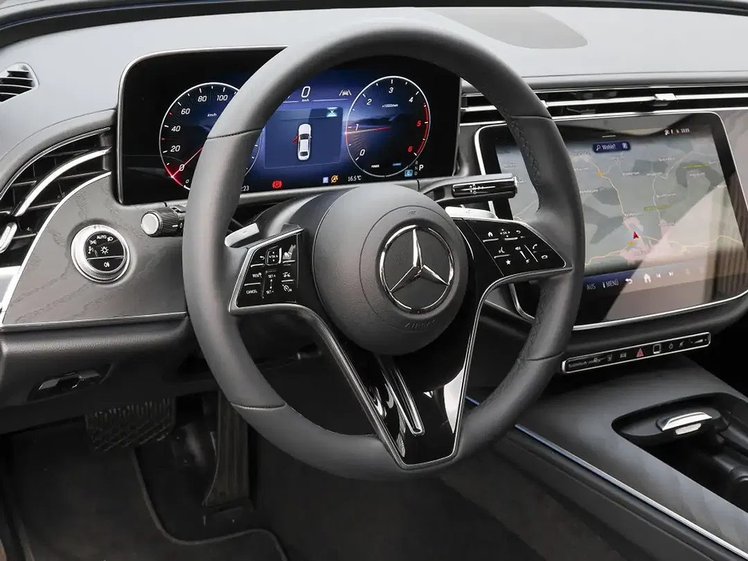 Mercedes-Benz E 220 Avantgarde - Thumbnail 13