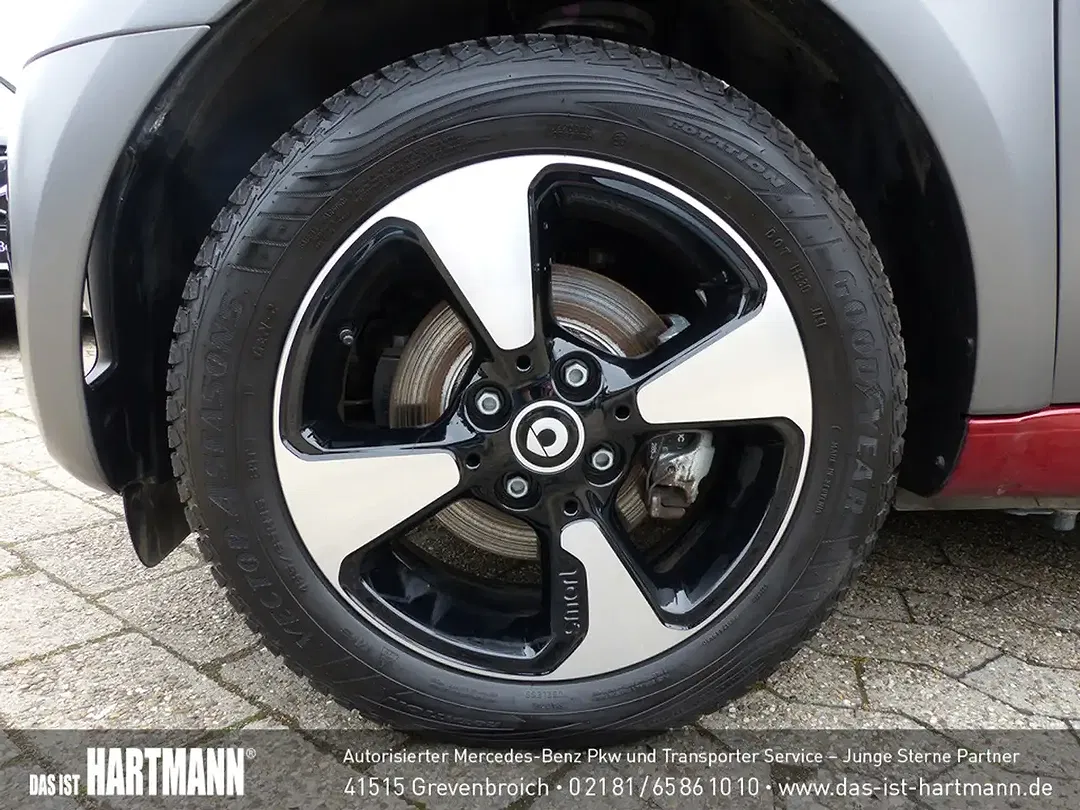 smart forTwo - Thumbnail 11