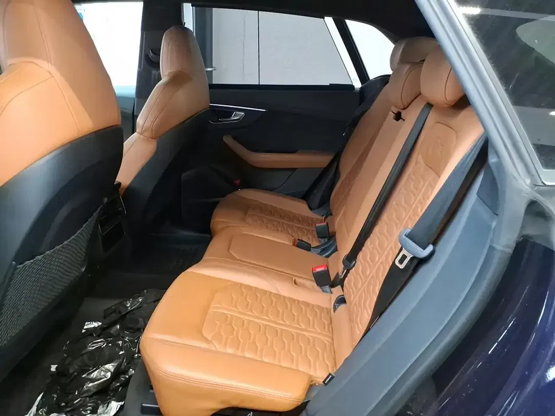 Audi RS Q8 quattro Matrix LED - Thumbnail 7