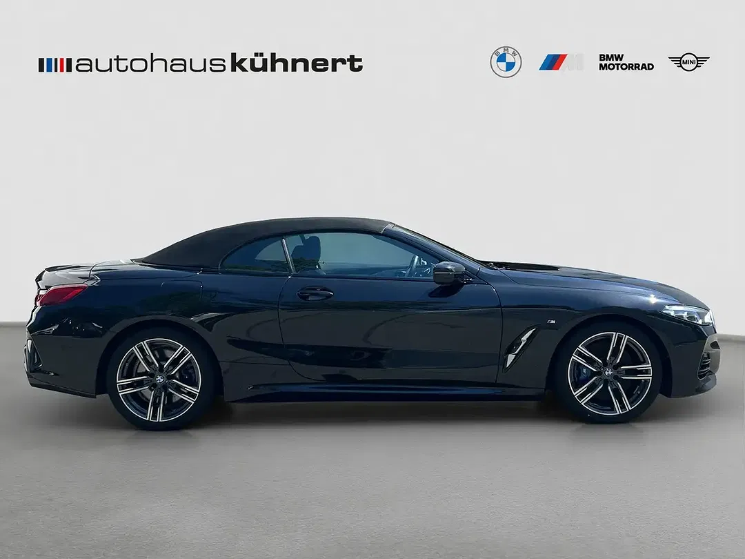 BMW 840 xDrive Convertible M Sport - Thumbnail 8