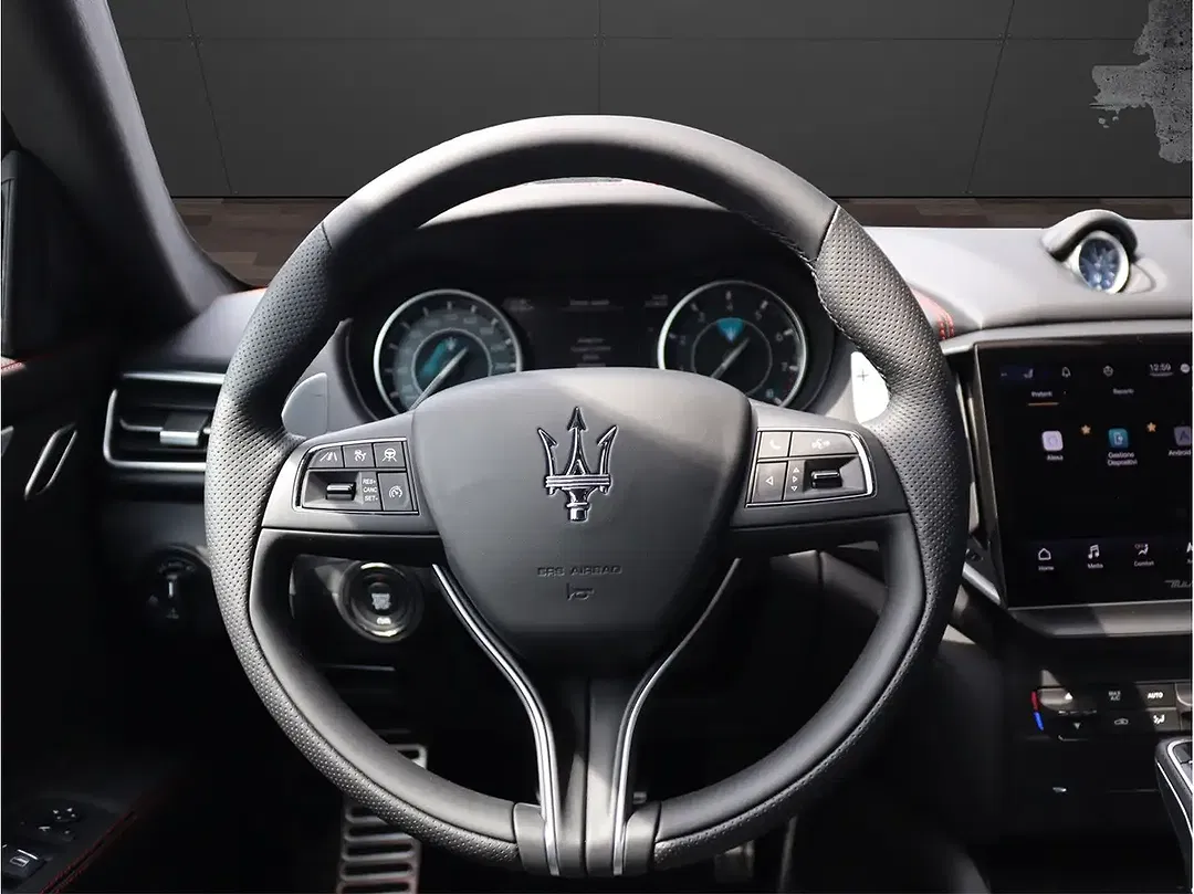 Maserati Ghibli Ultima Modena - Thumbnail 11