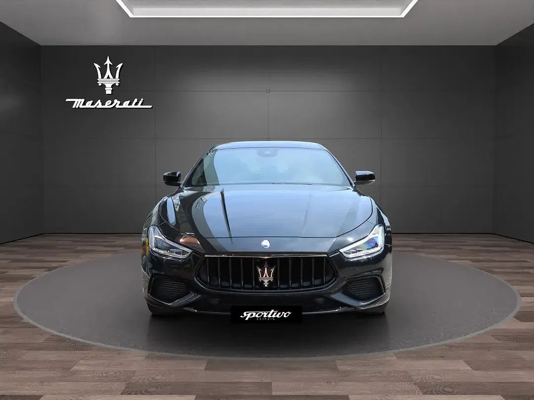 Maserati Ghibli Ultima Modena - Thumbnail 3