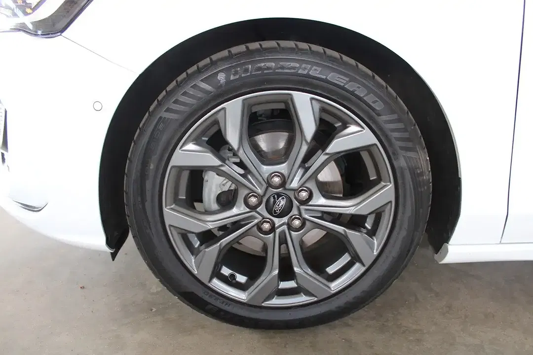 Ford Focus AUT ST-Line - Thumbnail 12