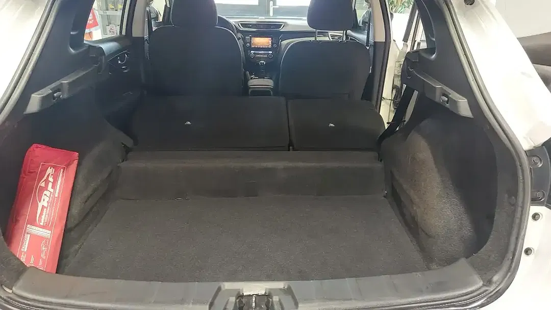 Nissan Qashqai - foto 14