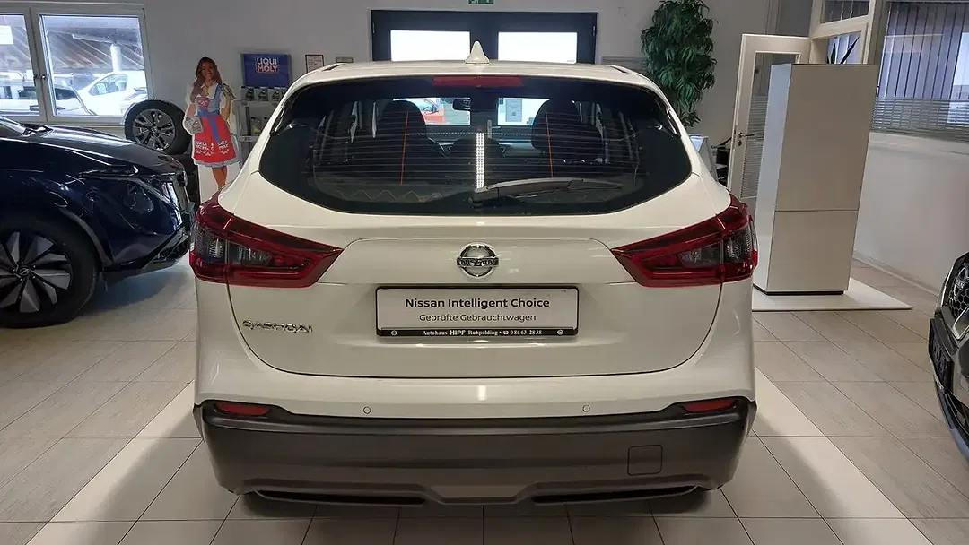 Nissan Qashqai - Thumbnail 6