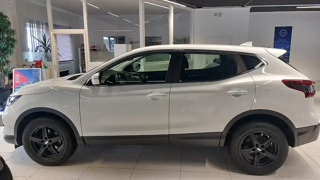 Nissan Qashqai - Thumbnail 8