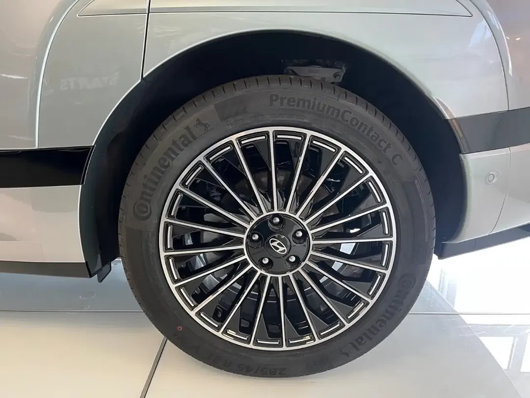 Hyundai IONIQ 9 UNIQ - Thumbnail 6