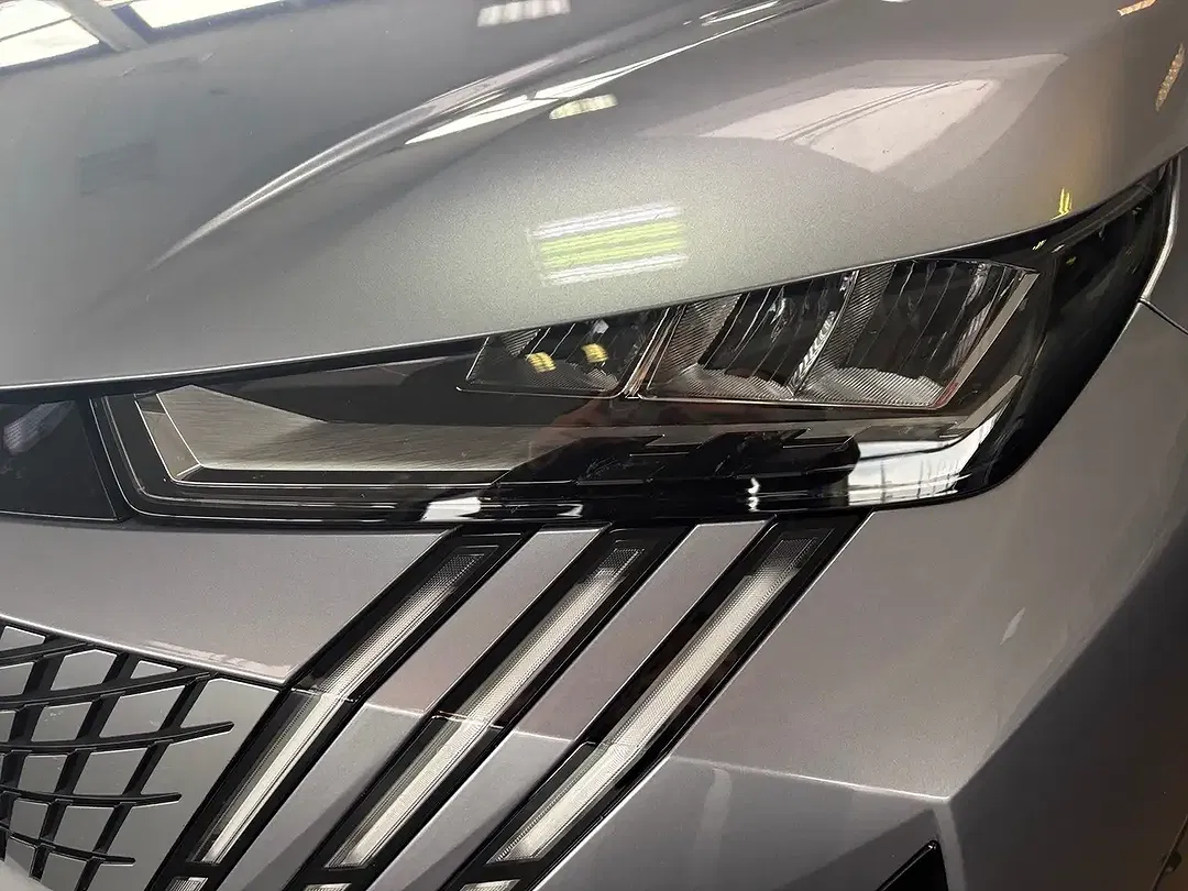 Peugeot 5008 145 Allure Business - Thumbnail 3