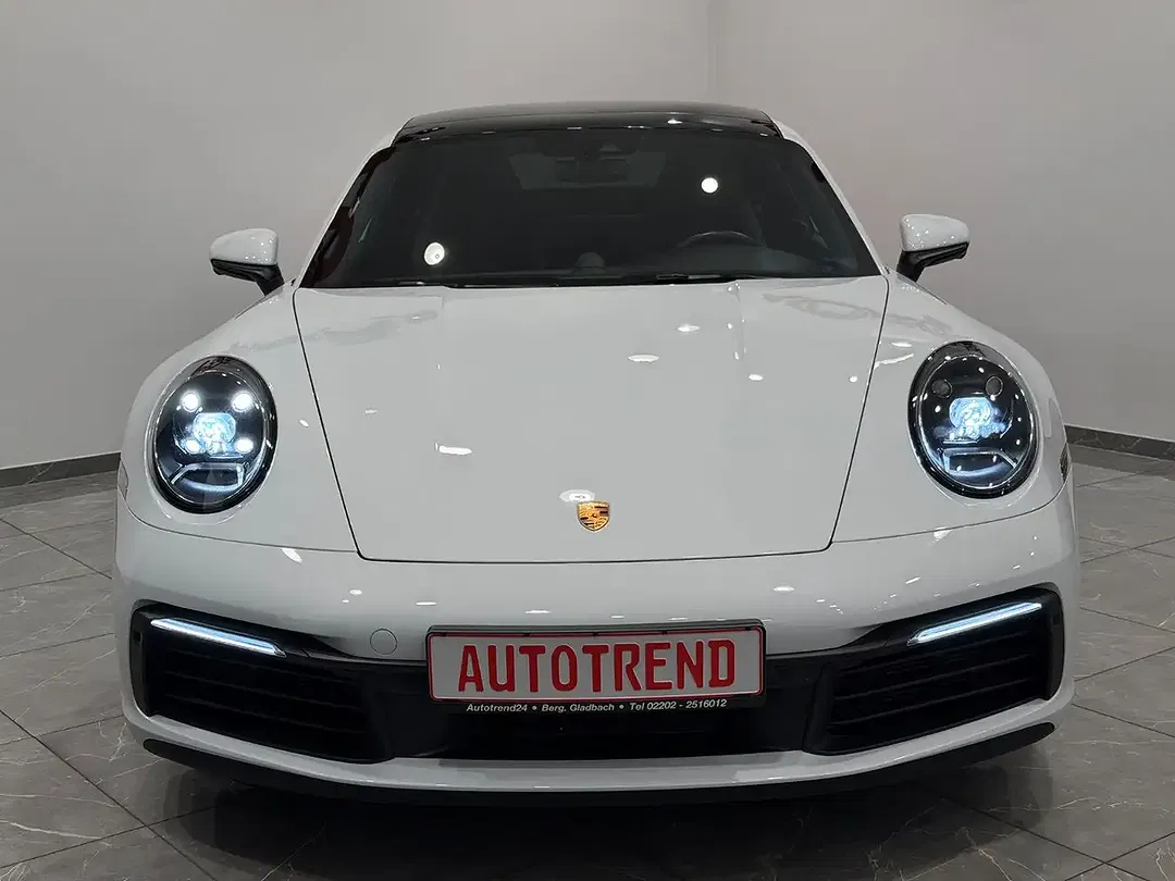 Porsche 911 Sport Chrono Carrera Coupe - Thumbnail 7