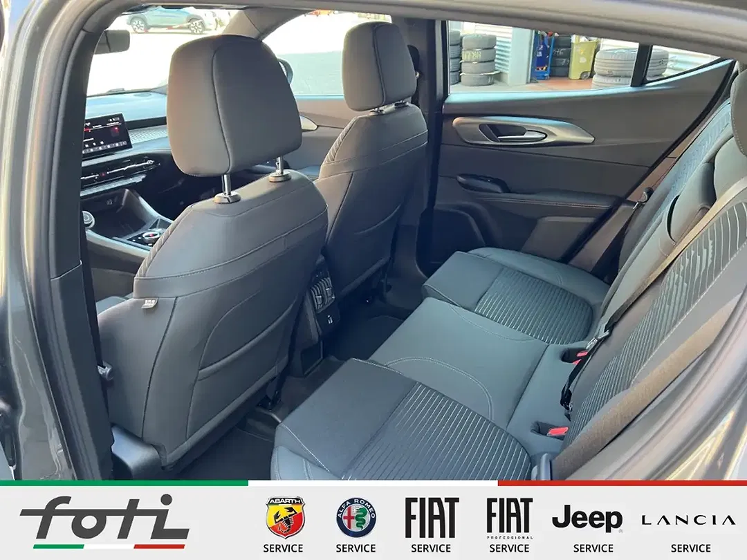 Alfa Romeo Tonale 1.5 AUT Sprint - Thumbnail 13