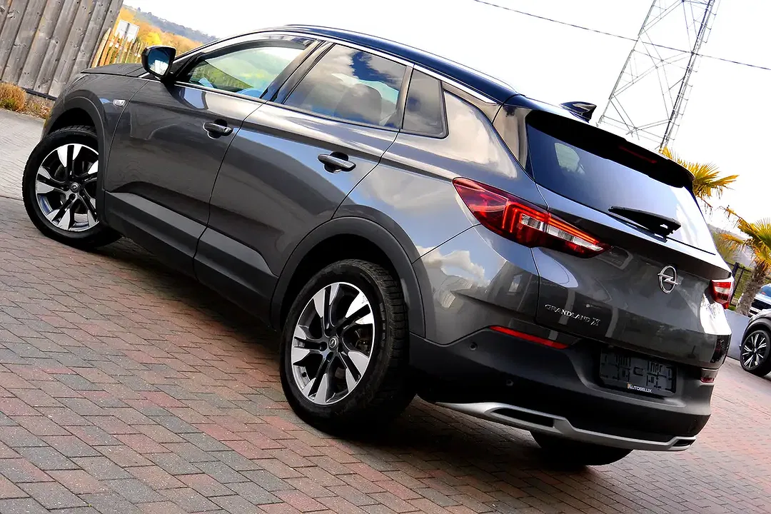 Opel Grandland X 1.5 D - foto 2
