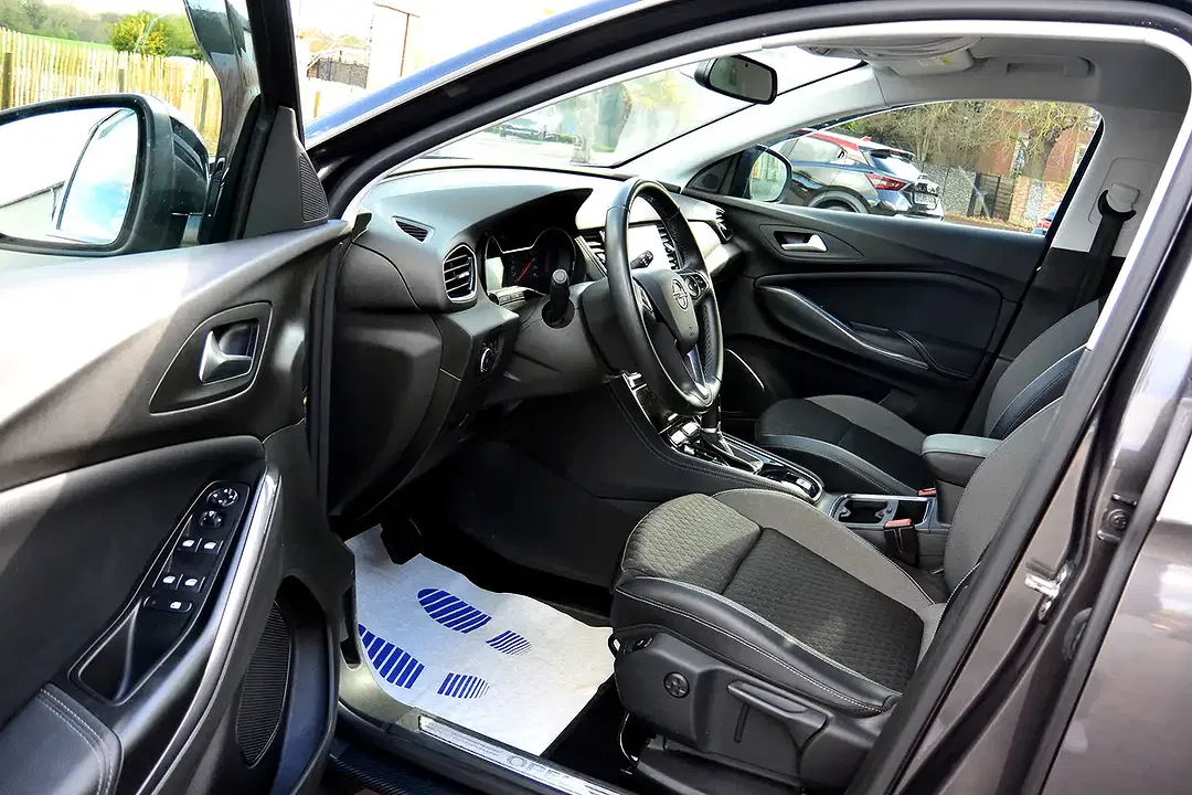 Opel Grandland X 1.5 D - Thumbnail 6