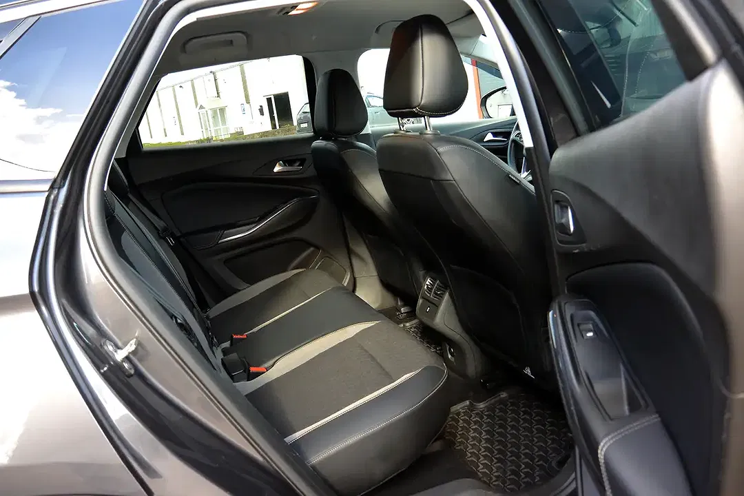 Opel Grandland X 1.5 D - Thumbnail 8