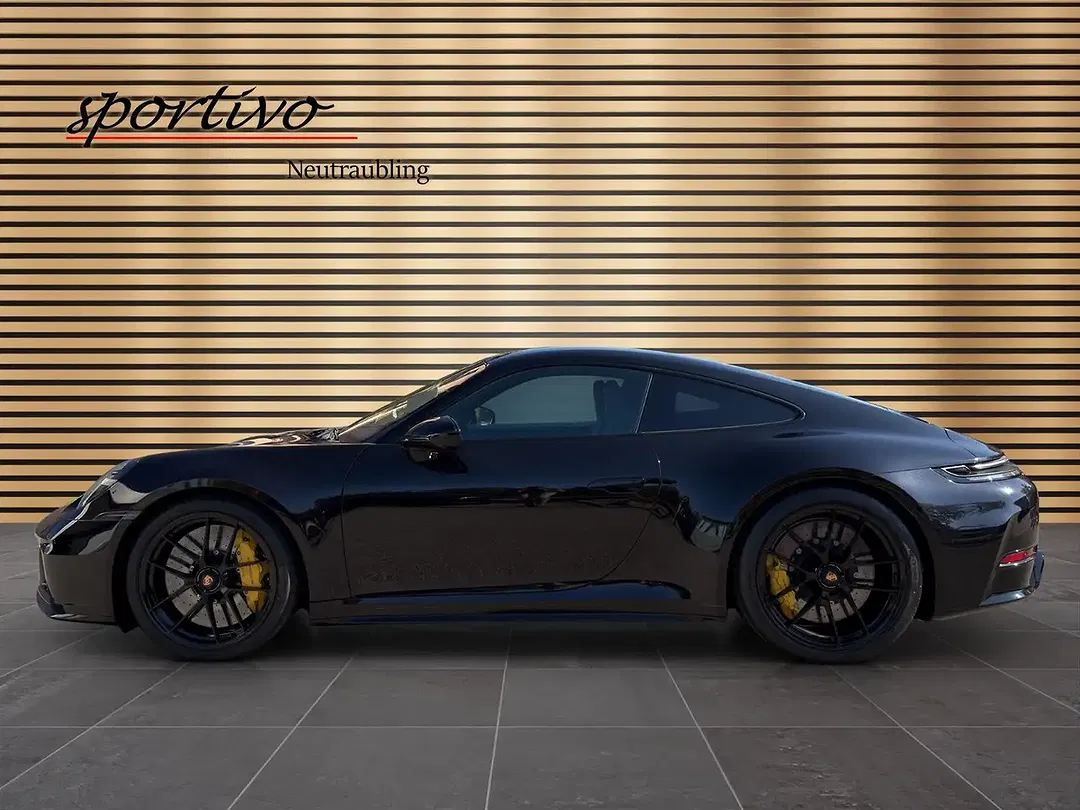 Porsche 992 PCCB Carrera GTS - foto 2