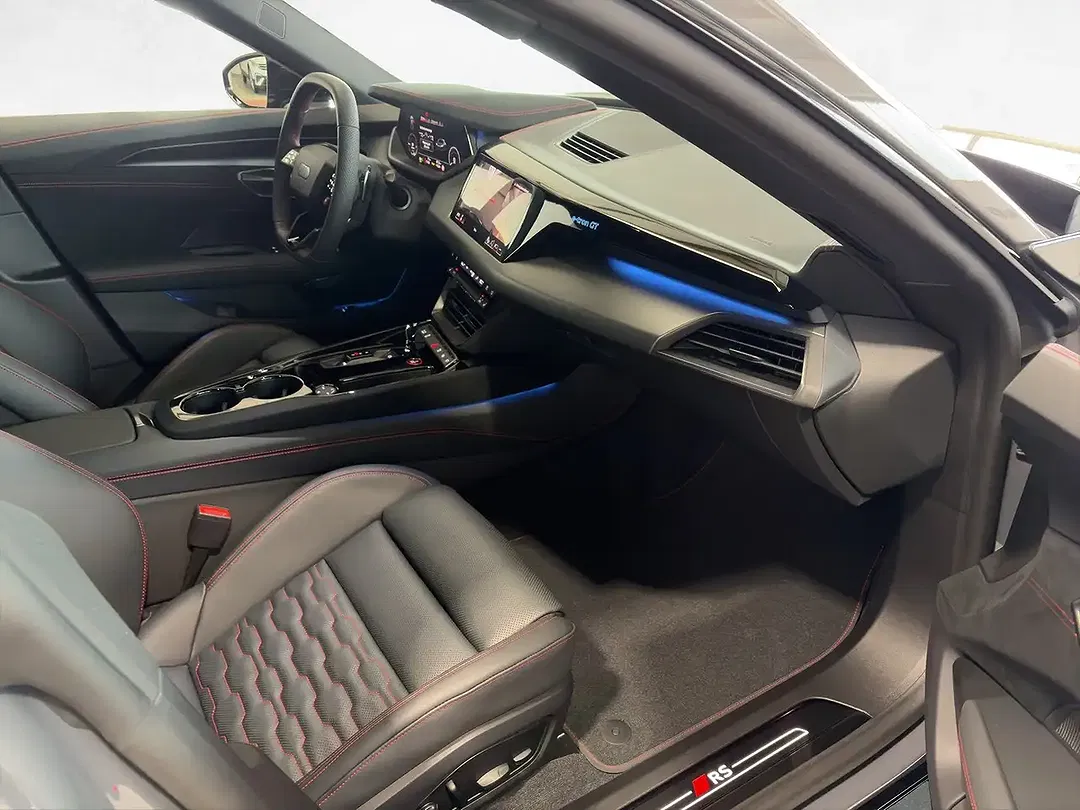 Audi RS e-tron GT Matrix LED - Thumbnail 8