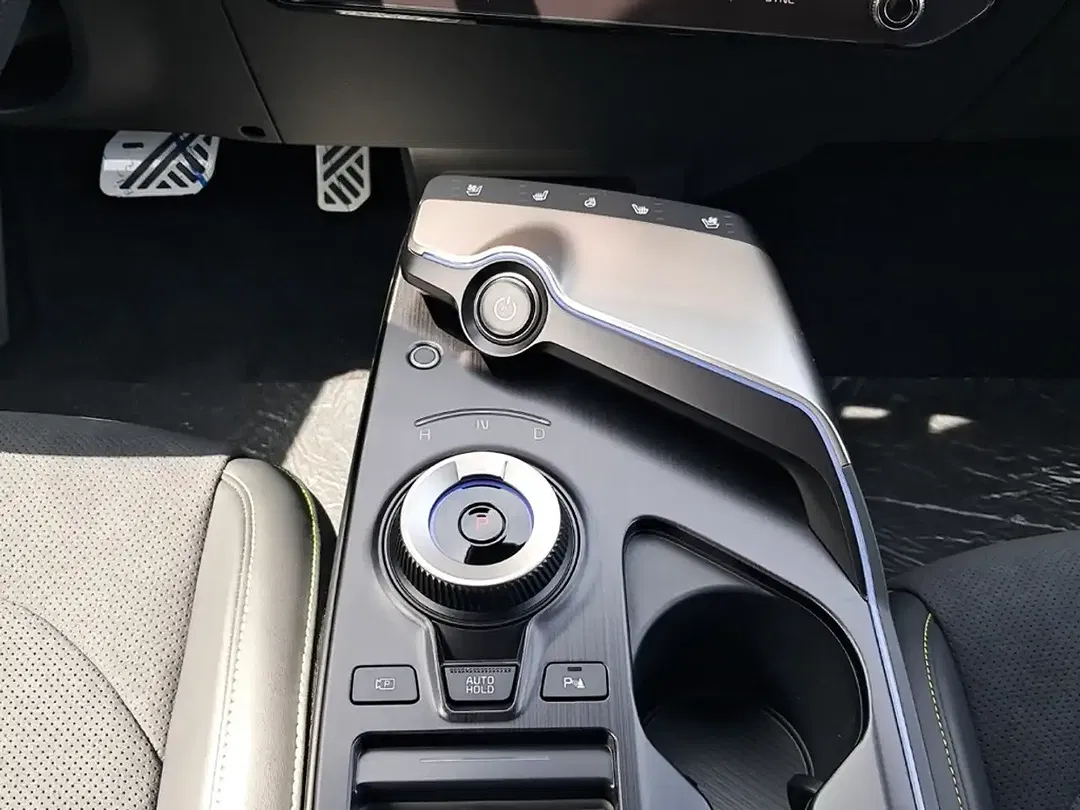 Kia EV6 84 kWh AWD GT - Thumbnail 11