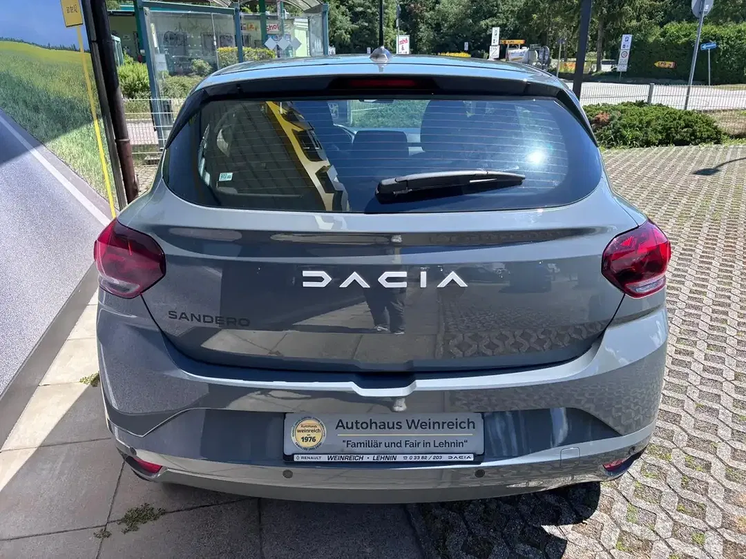 Dacia Sandero - Thumbnail 5