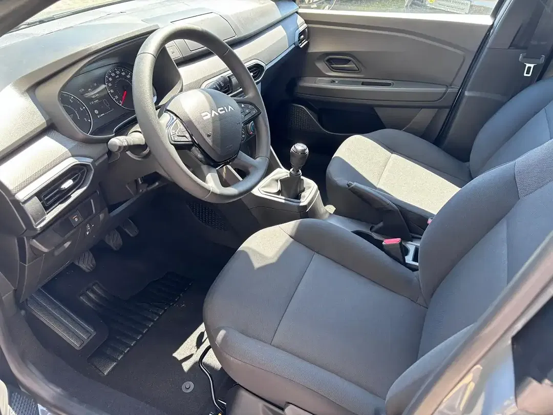 Dacia Sandero - Thumbnail 6