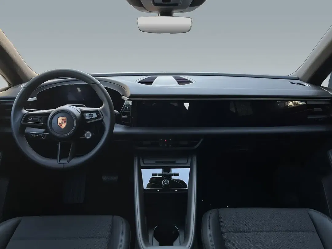 Porsche Macan 4 - Thumbnail 8