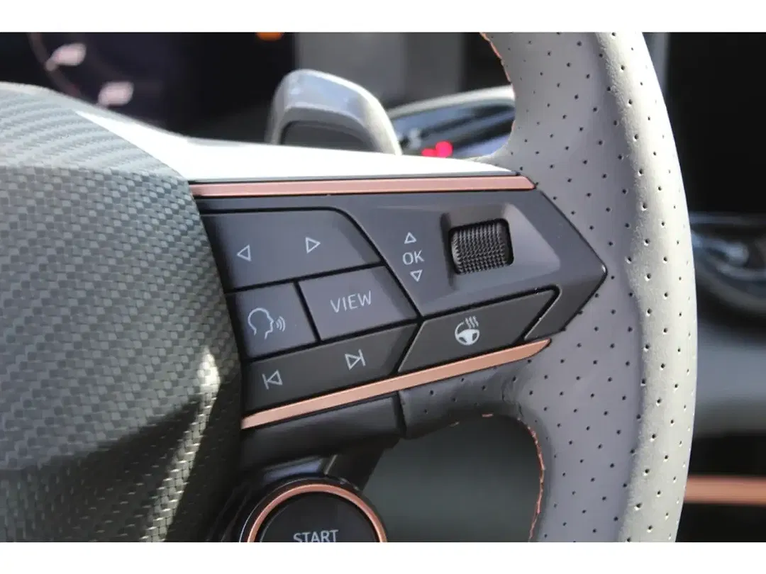 CUPRA Terramar 1.5 TSI PHEV DSG VZ Matrix LED - Thumbnail 8