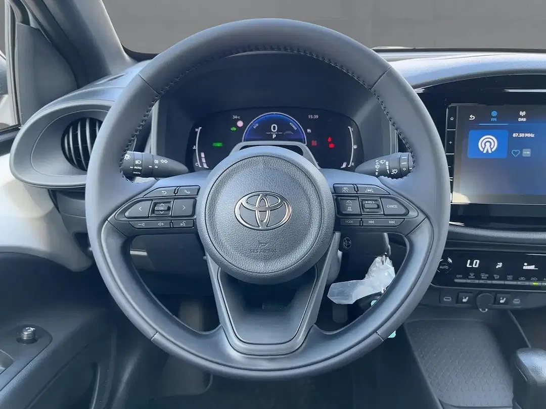 Toyota Aygo X 1.5 Hybrid Active - Thumbnail 10