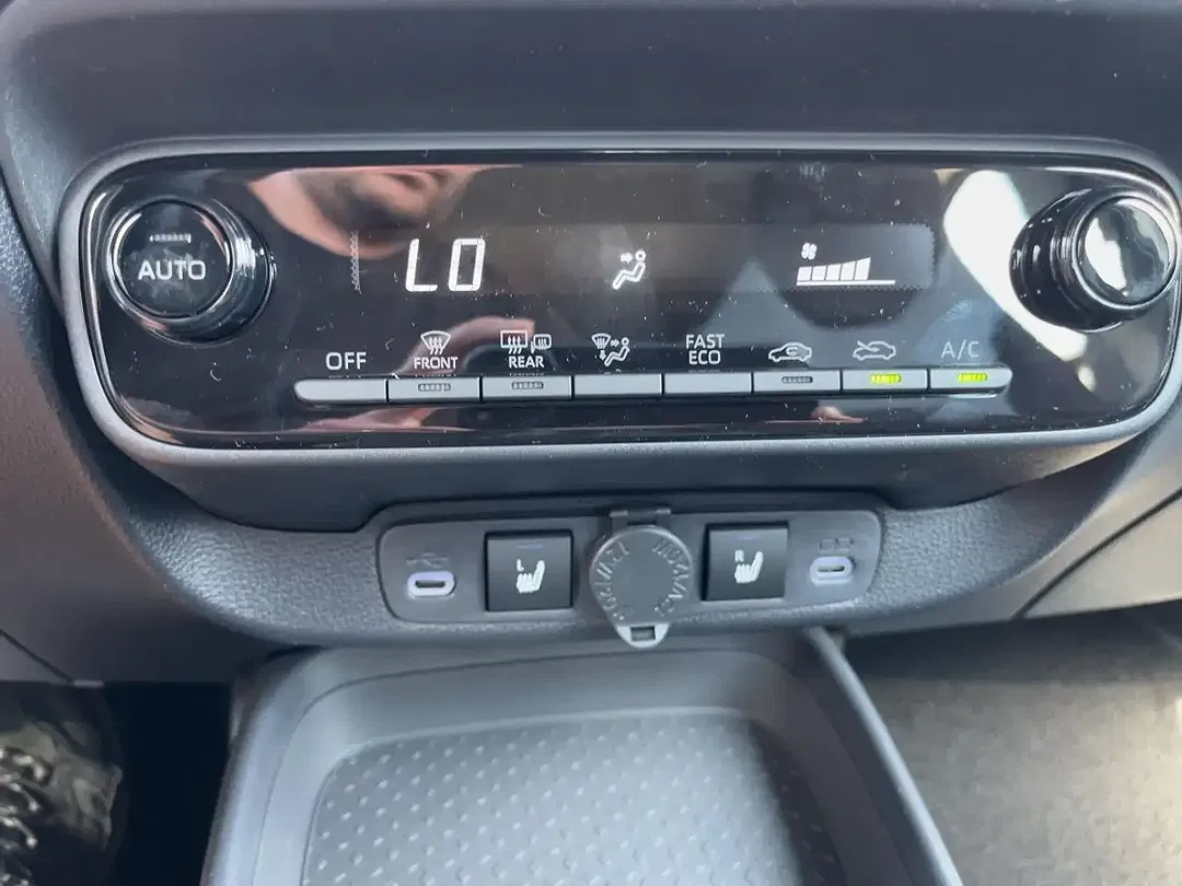 Toyota Aygo X 1.5 Hybrid Active - Thumbnail 15