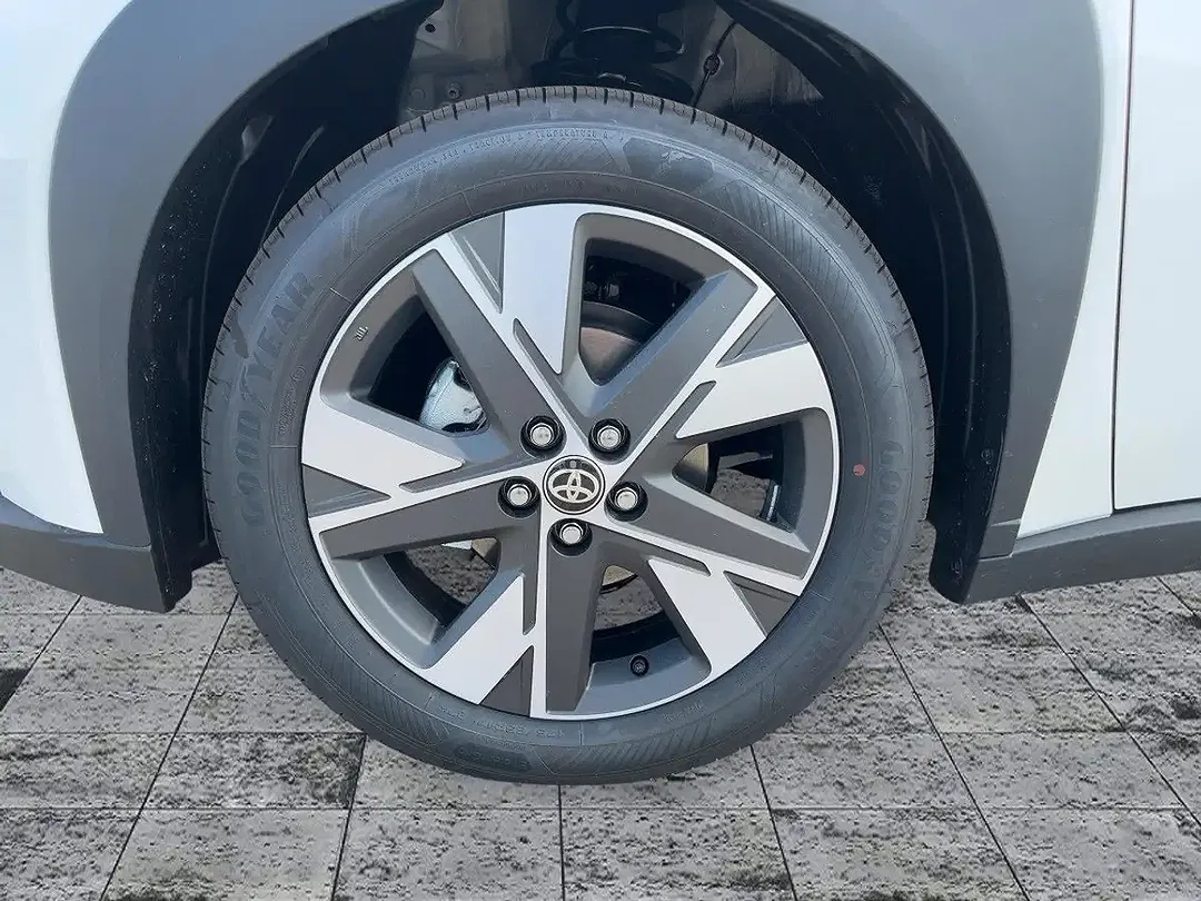 Toyota Aygo X 1.5 Hybrid Active - Thumbnail 8