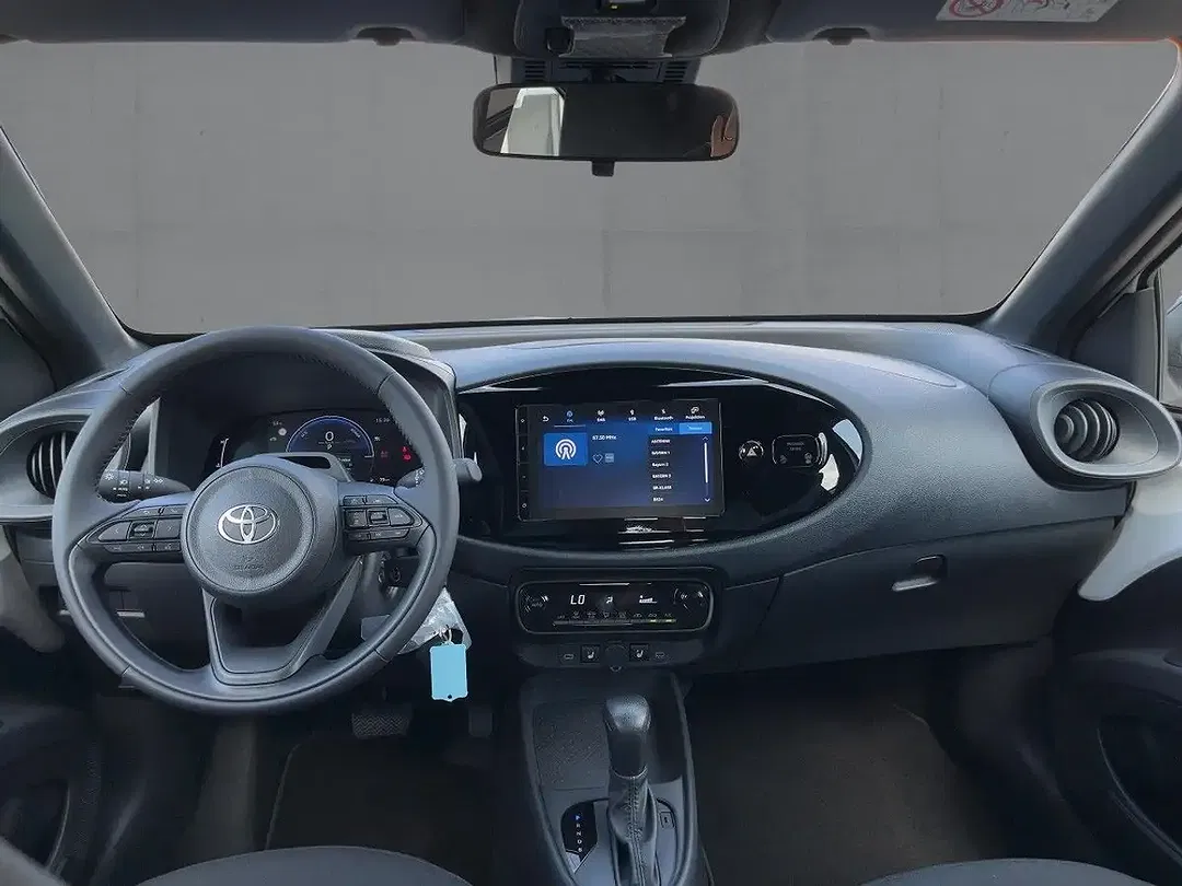 Toyota Aygo X 1.5 Hybrid Active - Thumbnail 9