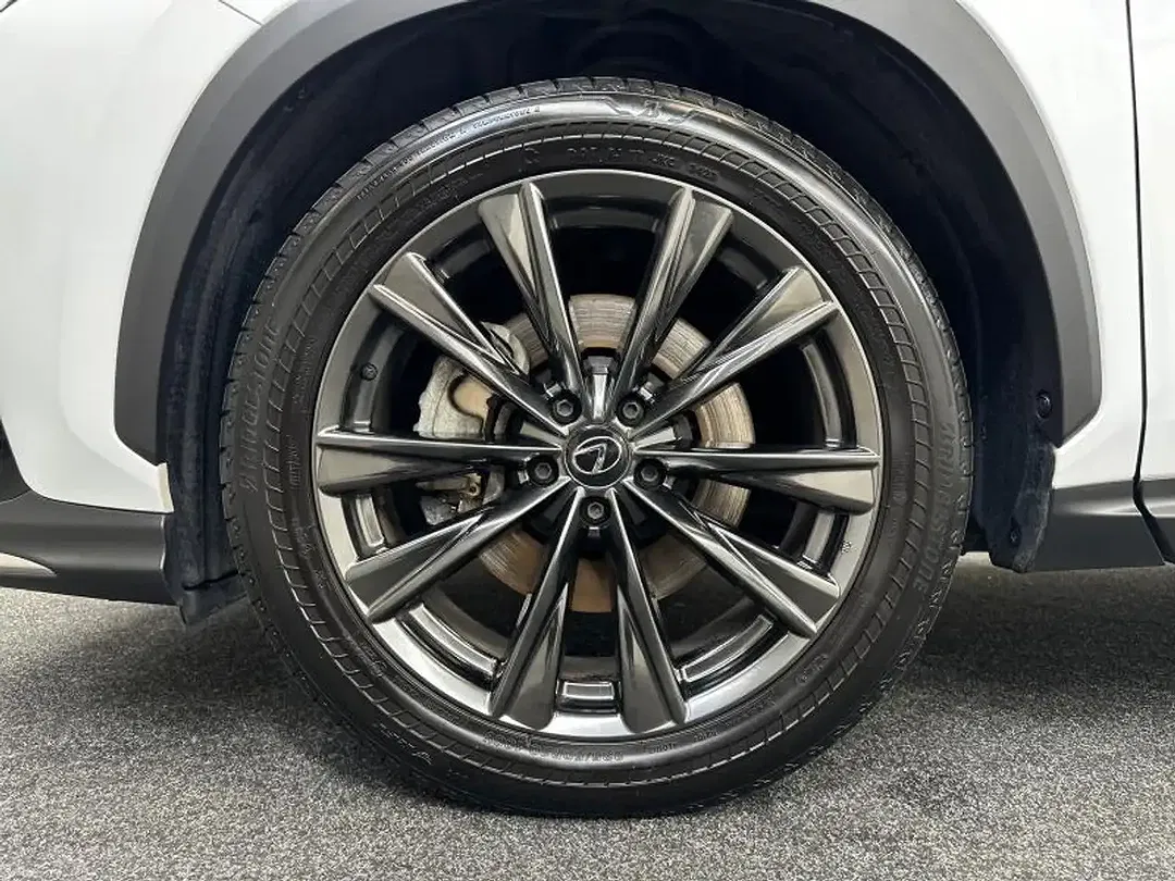 Lexus NX 450h+ F SPORT - Thumbnail 13