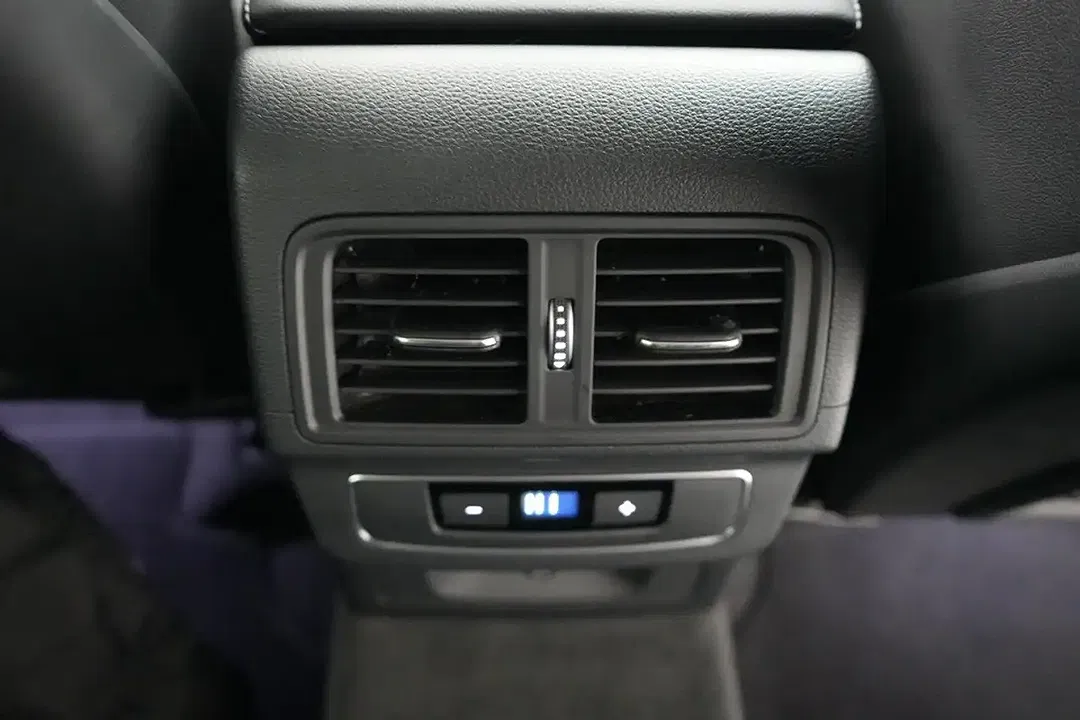 Audi Q5 55 TFSI e S tronic quattro Matrix LED S line - Thumbnail 15