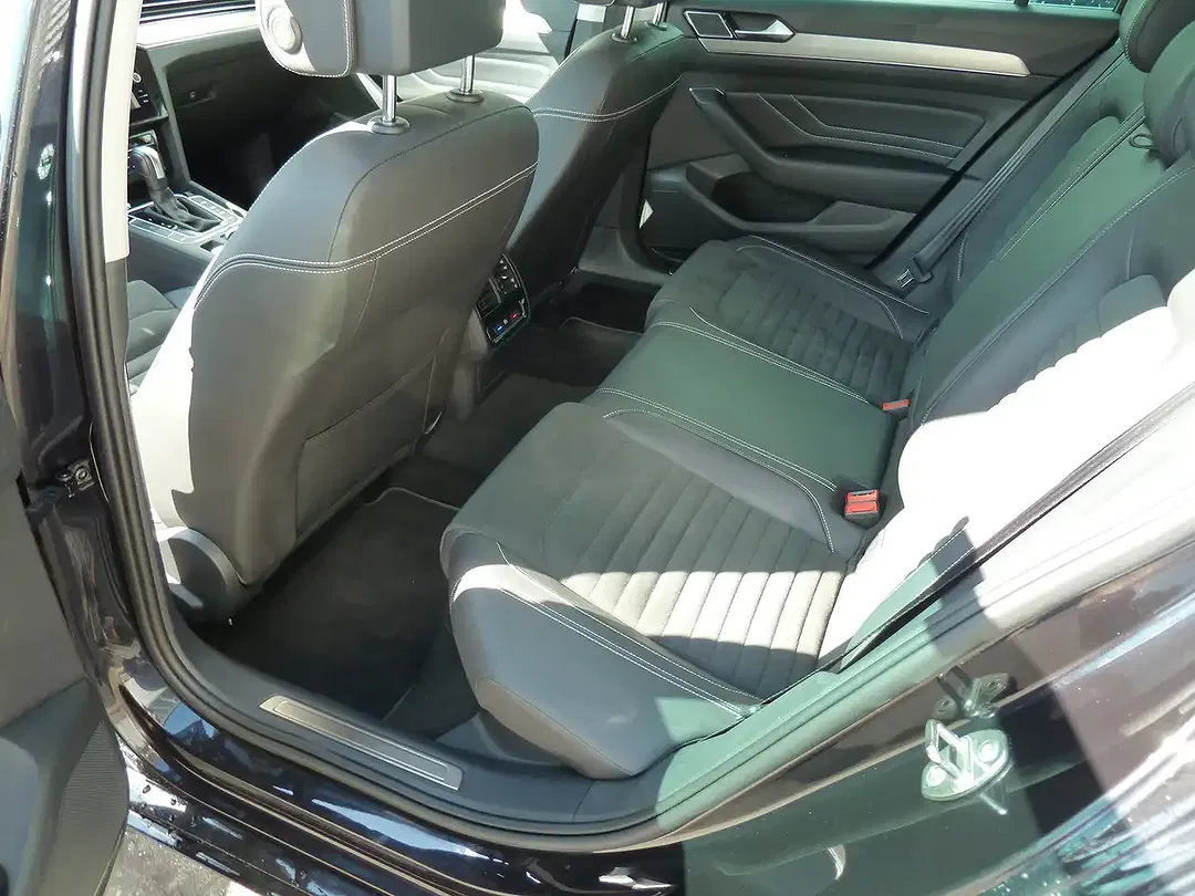 Volkswagen Passat Variant Elegance - Thumbnail 7