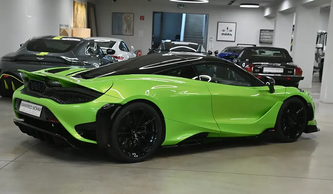 McLaren 765LT Coupe - Thumbnail 3