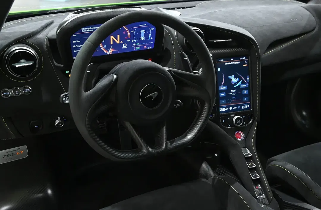 McLaren 765LT Coupe - Thumbnail 5