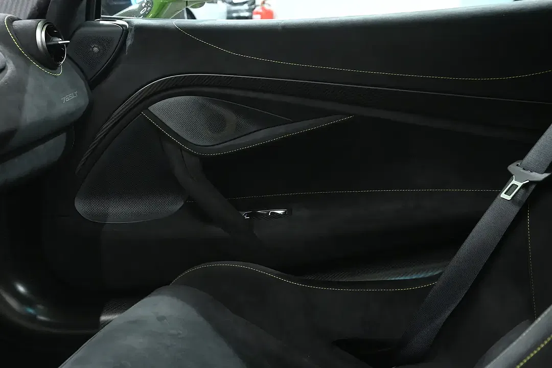 McLaren 765LT Coupe - Thumbnail 6