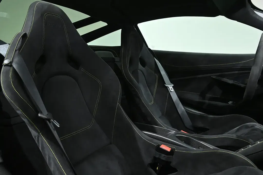 McLaren 765LT Coupe - Thumbnail 9
