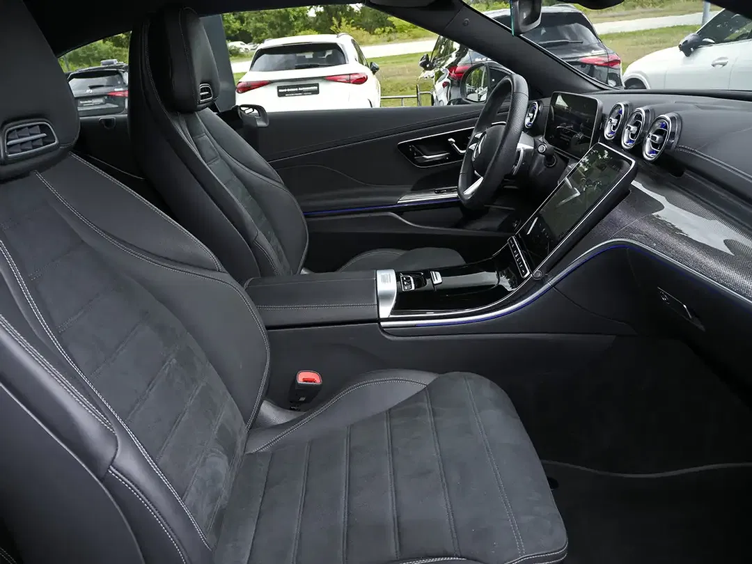 Mercedes-Benz CLE 200 AMG Burmester Night - Thumbnail 12