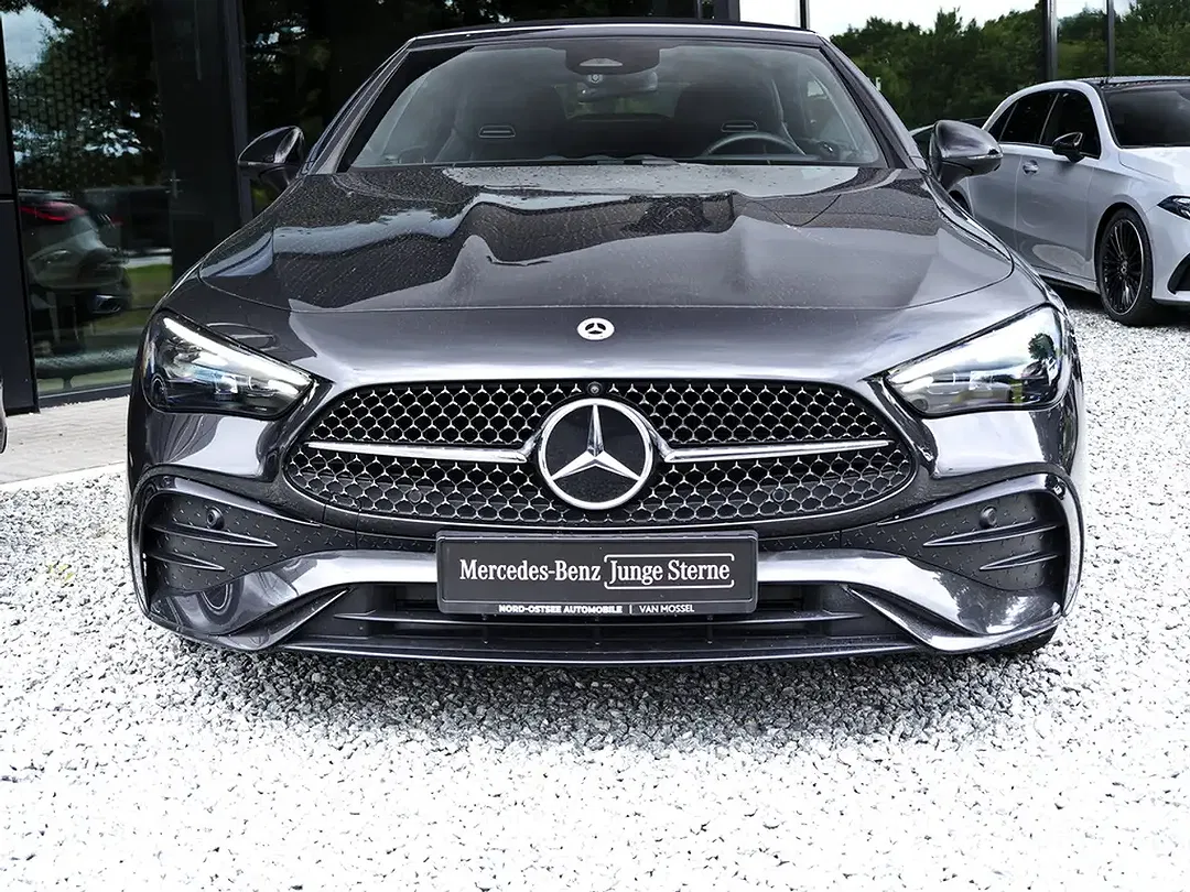 Mercedes-Benz CLE 200 AMG Burmester Night - Thumbnail 4