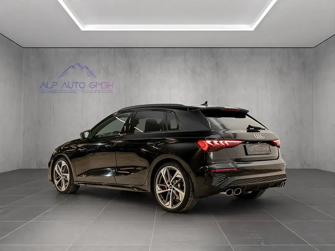 Audi S3 2.0 Matrix LED - Thumbnail 4