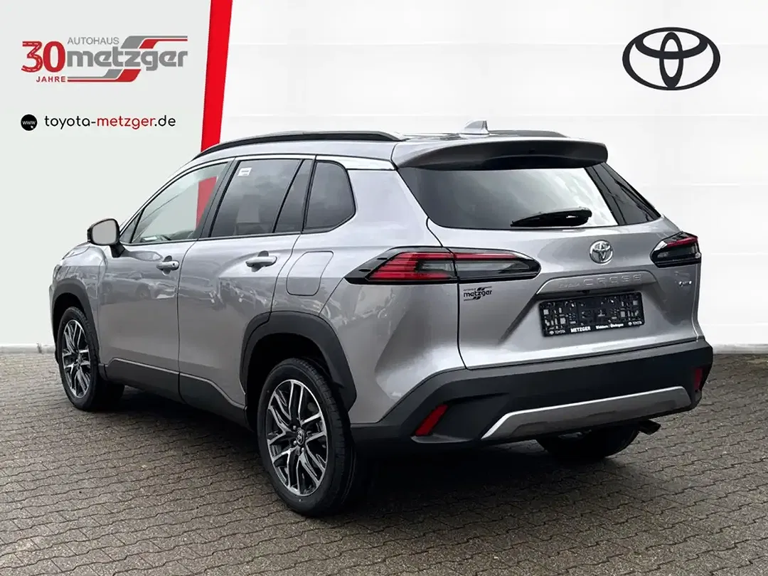 Toyota Corolla Cross Hybrid Teamplayer - Thumbnail 4