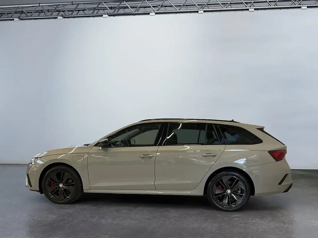 Skoda Octavia 1.4 TSI PHEV DSG vRS Combi - Thumbnail 2