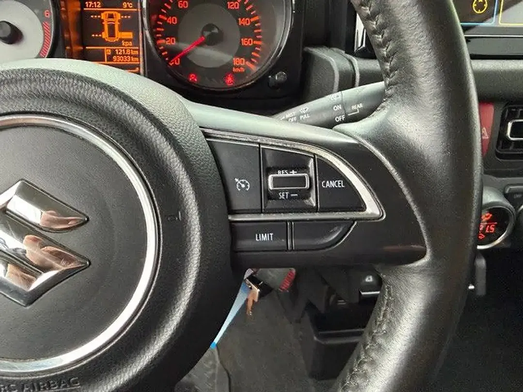 Suzuki Jimny AllGrip Comfort+ - Thumbnail 7