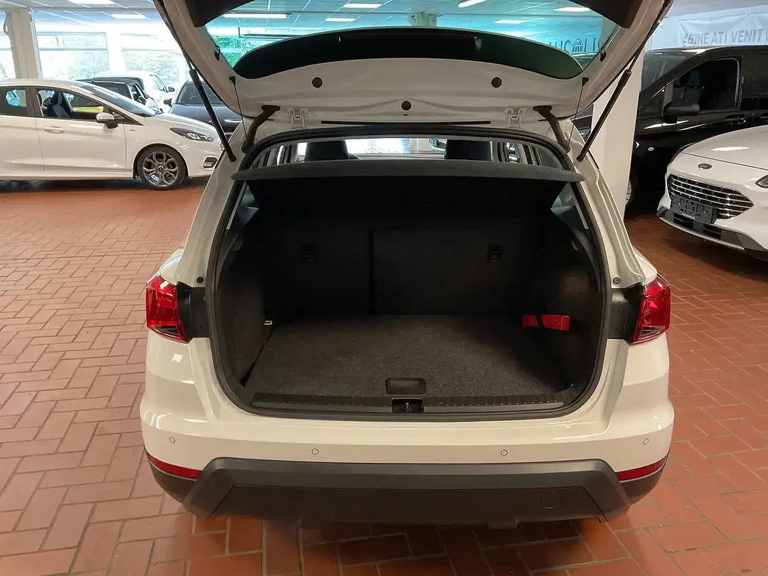 SEAT Arona TDI Style - Thumbnail 6