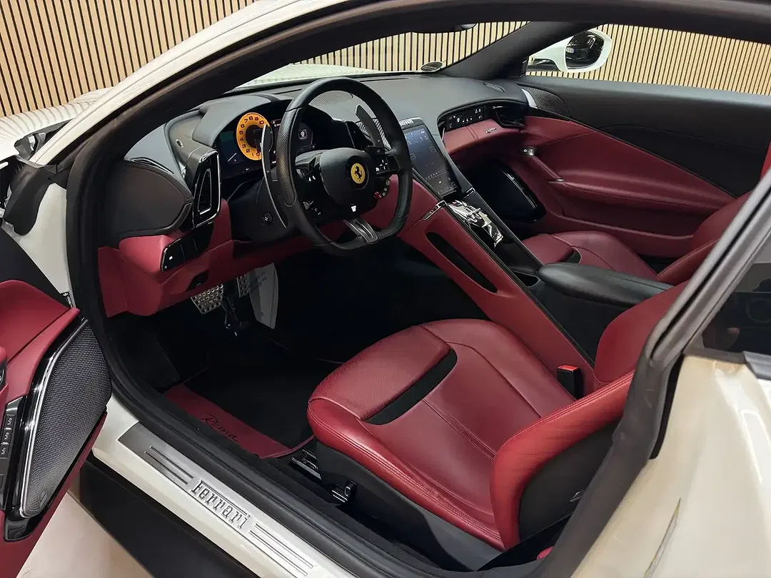 Ferrari Roma 3.9 V8 Turbo DCT - Thumbnail 8
