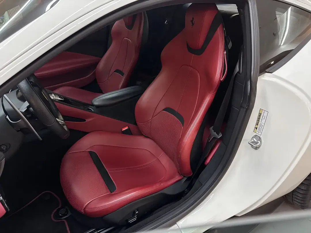 Ferrari Roma 3.9 V8 Turbo DCT - Thumbnail 9
