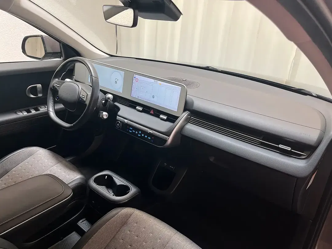 Hyundai IONIQ 5 - Thumbnail 14